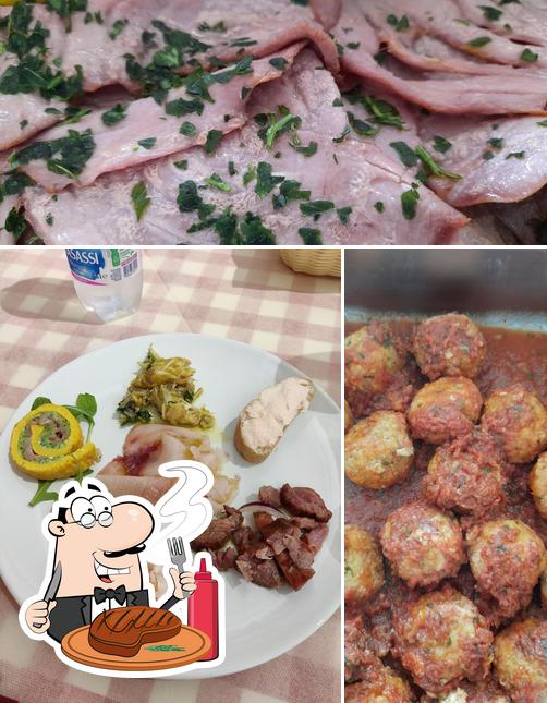 Prenditi i un pasto a base di carne a La Bottega dei Sapori