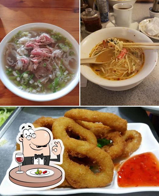 Food at Phở 777 Vietnamese