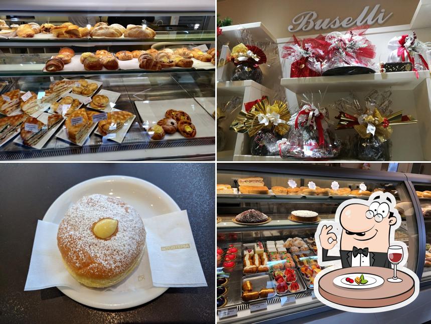 Platti al Pasticceria Buselli