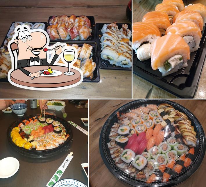 Meals at Itadaki Sushi