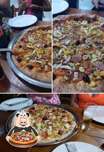 Escolha pizza no Pizzaria Bom Sol Itapoá-SC