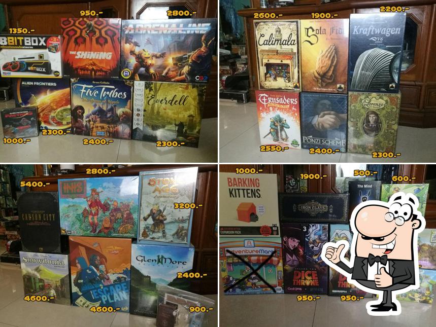 Fun House Board Game Cafe, Bangkok Restaurant reviews