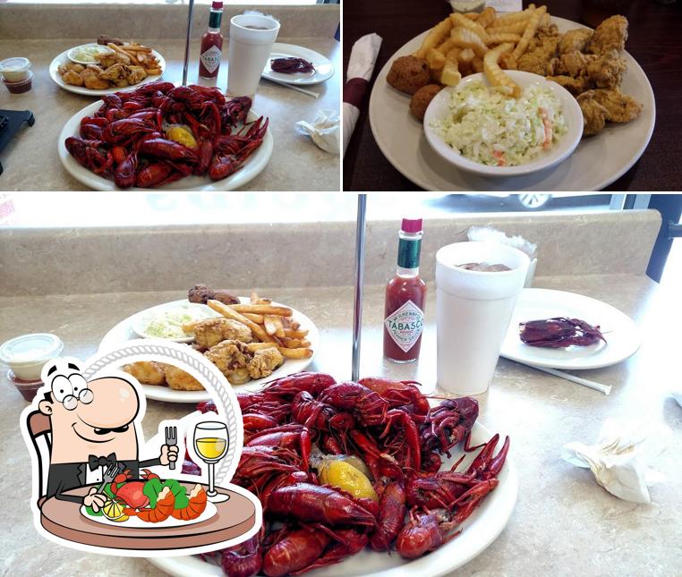 Atlanta Hwy Seafood Market in Gainesville Restaurant menu and reviews