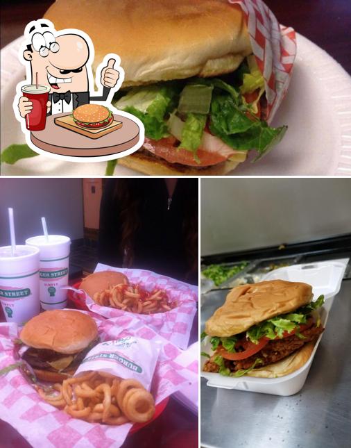 Burger Street, 911 W Parker Rd in Plano Restaurant menu and reviews