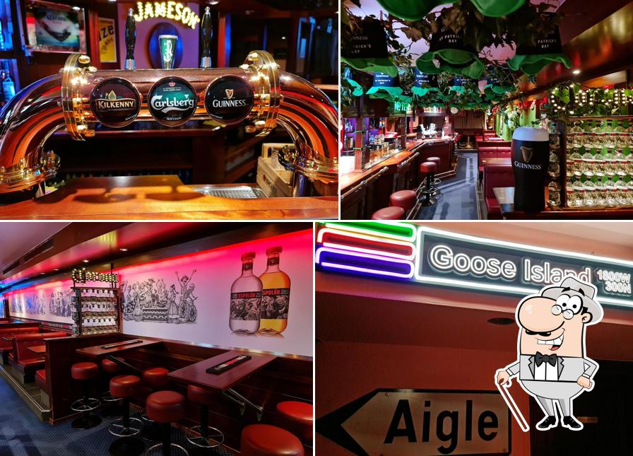 Gli esterni di Bateau Rouge Pub Aigle ( ex Red Ship)