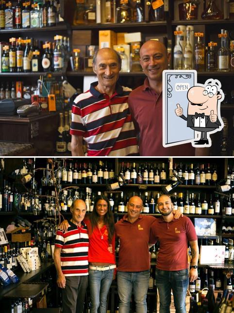 Vedi questa foto di Enoteca Costantini Marco