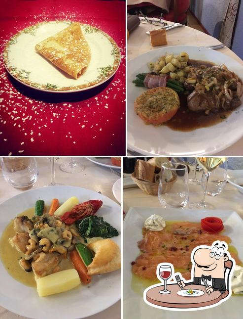 Food at Aux Petits Oignons