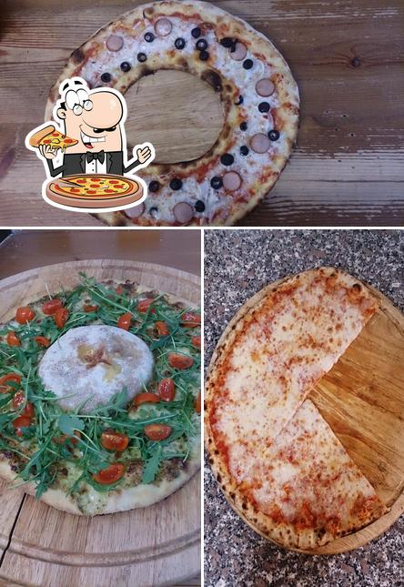 Prenditi una pizza a Pizzeria Da Luca