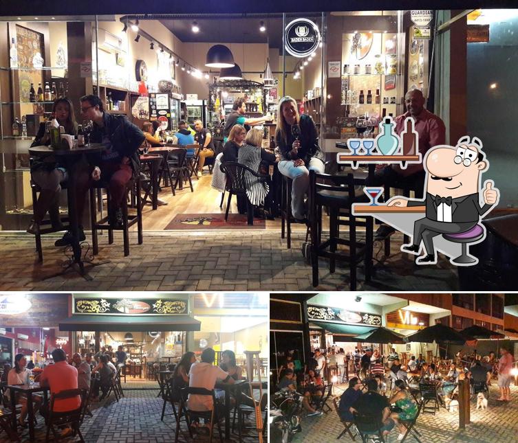 Veja imagens do interior do Empório Flamboyant