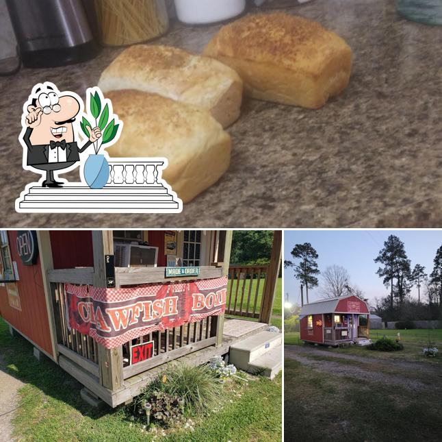 Little RED Kitchen LRK Pickup/Drive Thru & outside sitting in Jasper