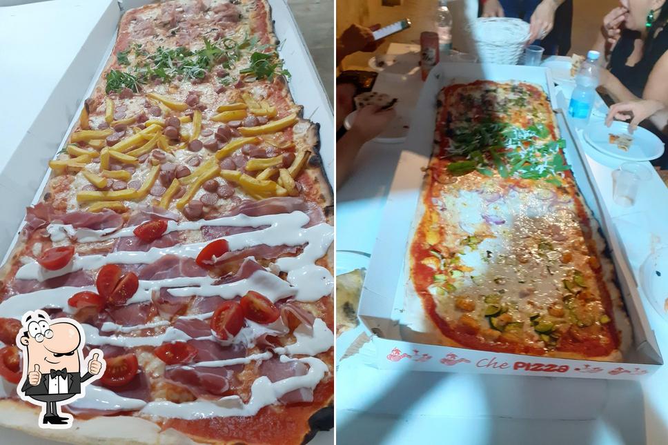 Это фотография пиццерии "Pizzeria PAPARAZZI con forno a legna"