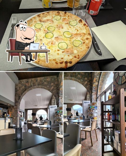 La immagine della interni e pizza di Le Grotte da Mamà