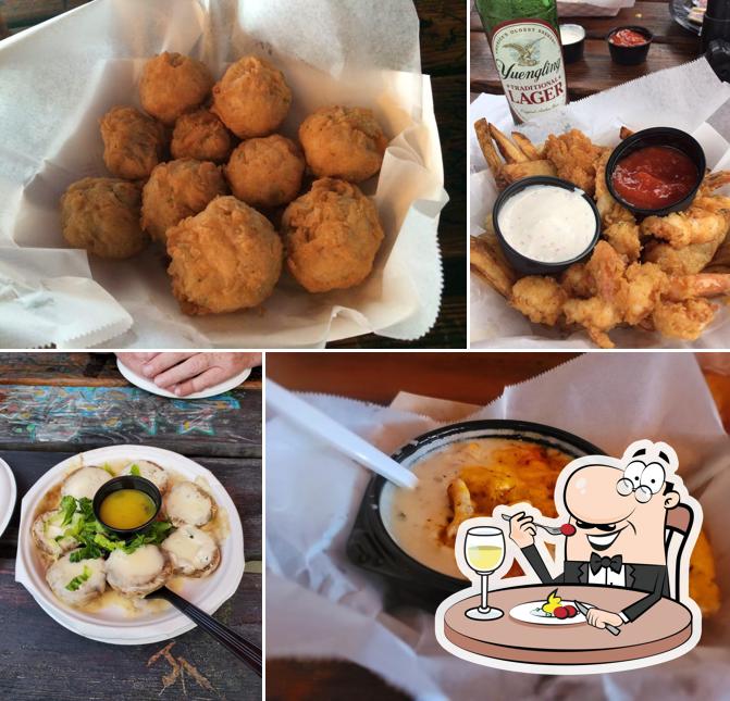 Rhinehart's Oyster Bar