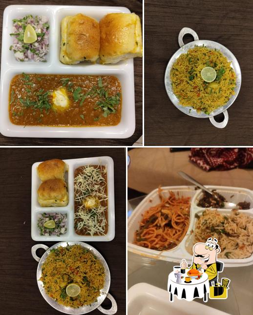 Food at Pav Bhaji Panda