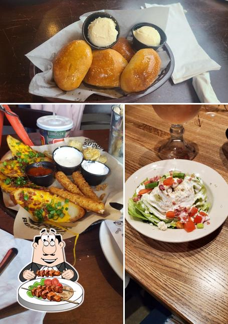 Food at Logan's Roadhouse