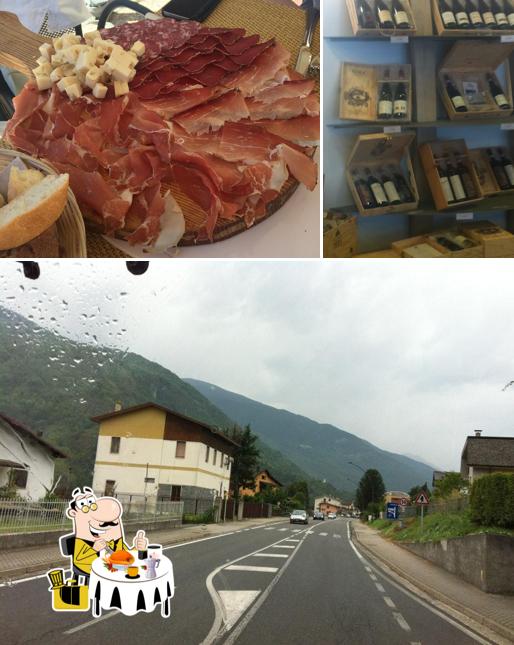 Guarda la immagine che presenta la cibo e esterno di Cantine nera