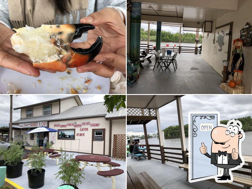 Triad Seafood Market & Cafe in Everglades City Restaurant menu and