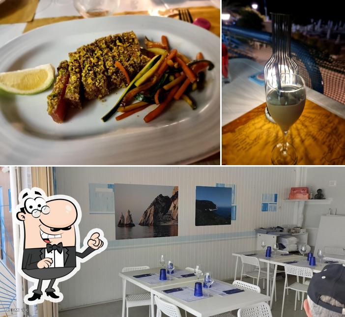 Siediti a un tavolo di Ristorante la Grotta