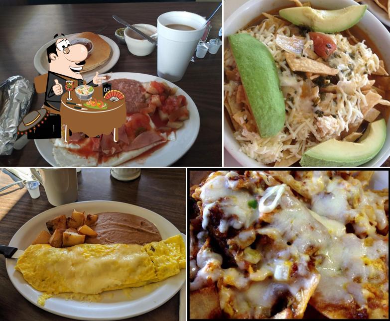 Meals at Thousand Oaks Cafe