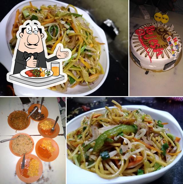 Food at Rakesh Chinese Center