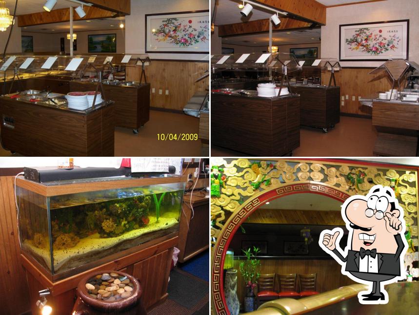 Canton Village Chinese Restaurant in Gardiner Restaurant menu and reviews