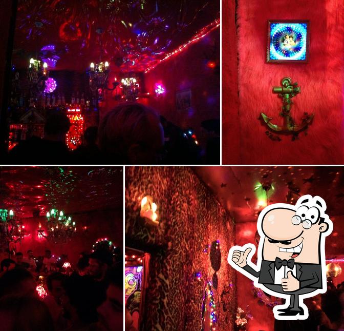 Roses Pub Bar Berlin Restaurantbewertungen