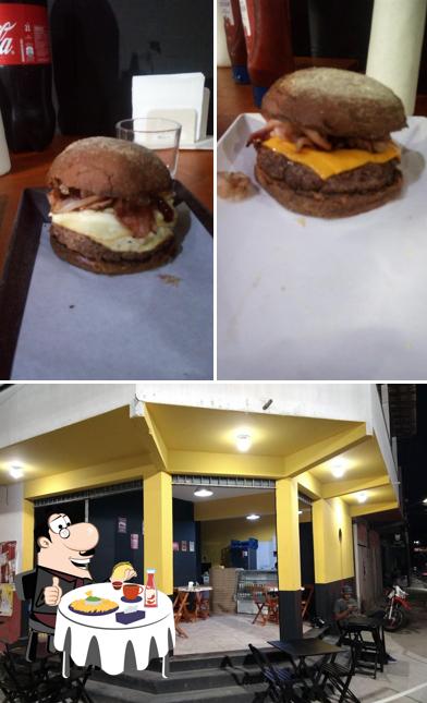 Delicie-se com um hambúrguer no The Grill Hamburgueria