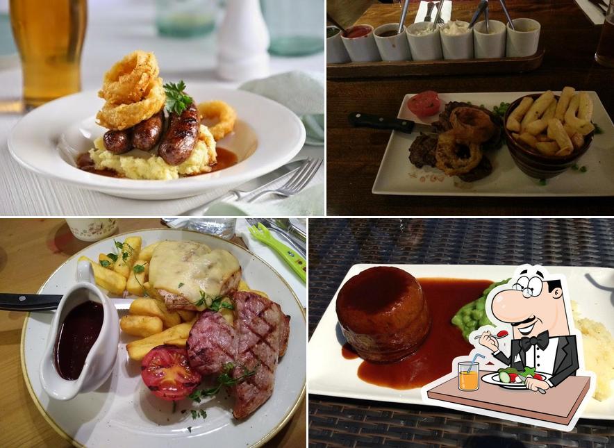 Top 5 restaurants with beef wellington in Plymouth, september 2024 Restaurant Guru