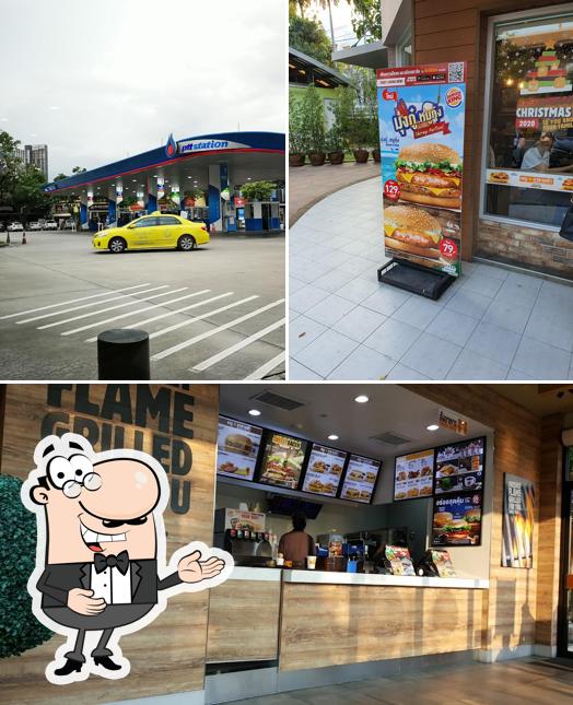 Burger King PTT Gas Station Bangna Expressway Outbound restaurant