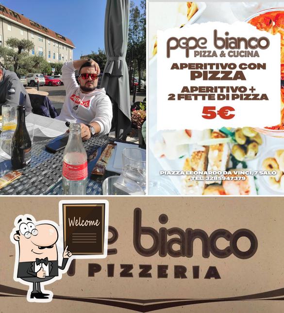 Voir cette photo de Pepe Bianco Pizzeria napoletana contemporanea