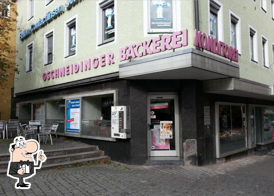 See the pic of Bäckerei Gschneidinger