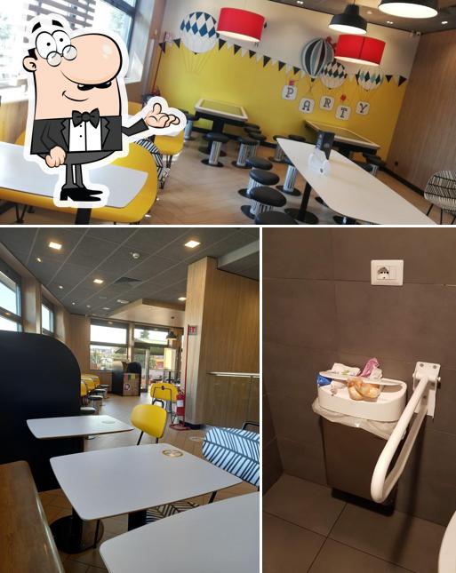 Gli interni di McDonald's Chieti