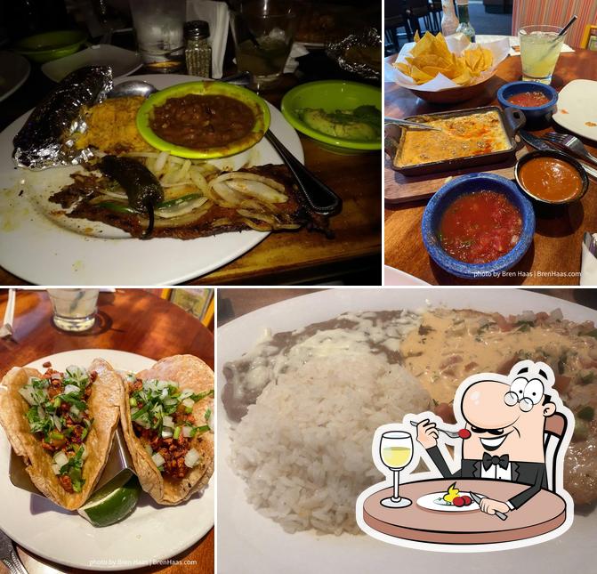 Meals at Frontera Sabores de México