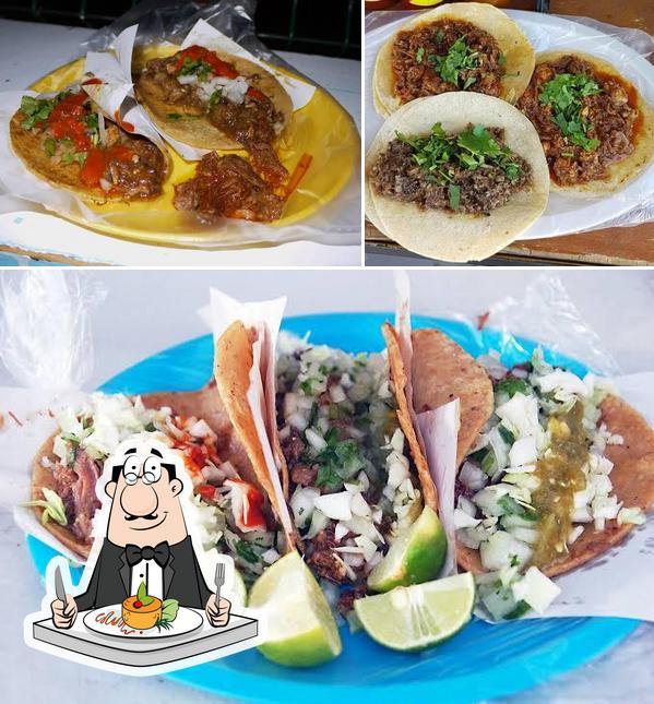 Tacos de borrego y cabeza la vaquita restaurant, Mexicali Restaurant