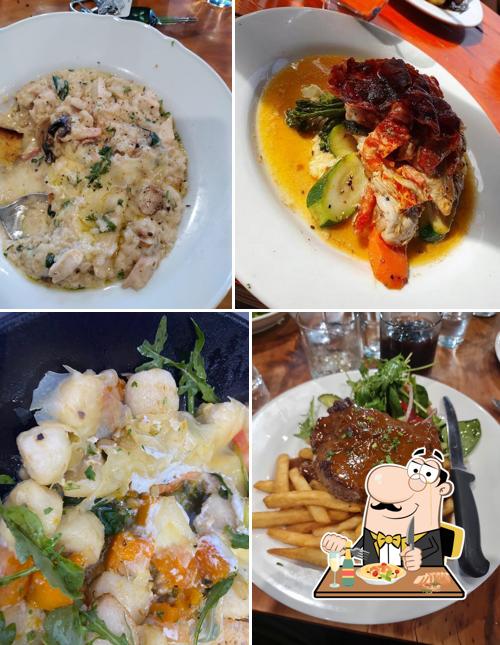 Hidden Gem Marina in Port Macquarie Restaurant menu and reviews