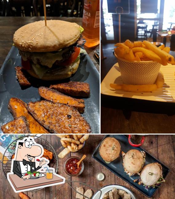 Grill'd Scarborough in Scarborough Restaurant menu and reviews