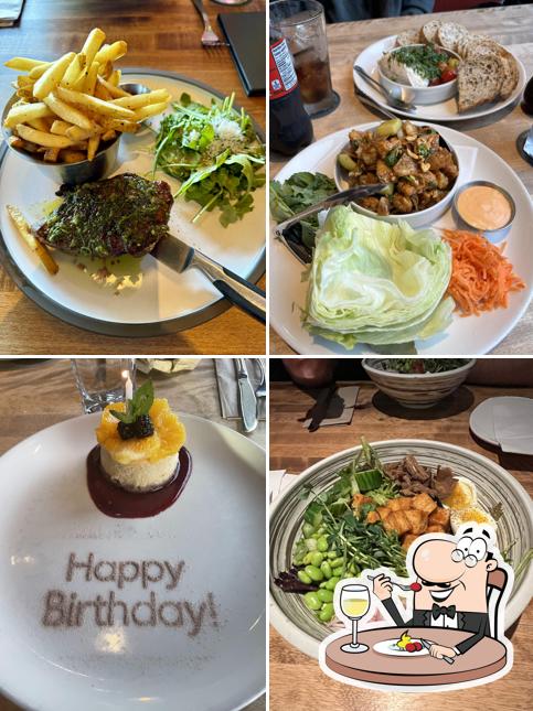 Moxies Bayers Lake Restaurant, 182 Chain Lake Dr in Halifax