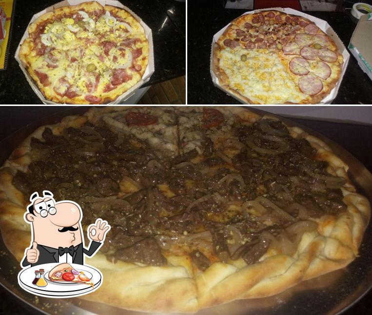 Experimente pizza no Pizzaria Feira Pizza Delivery