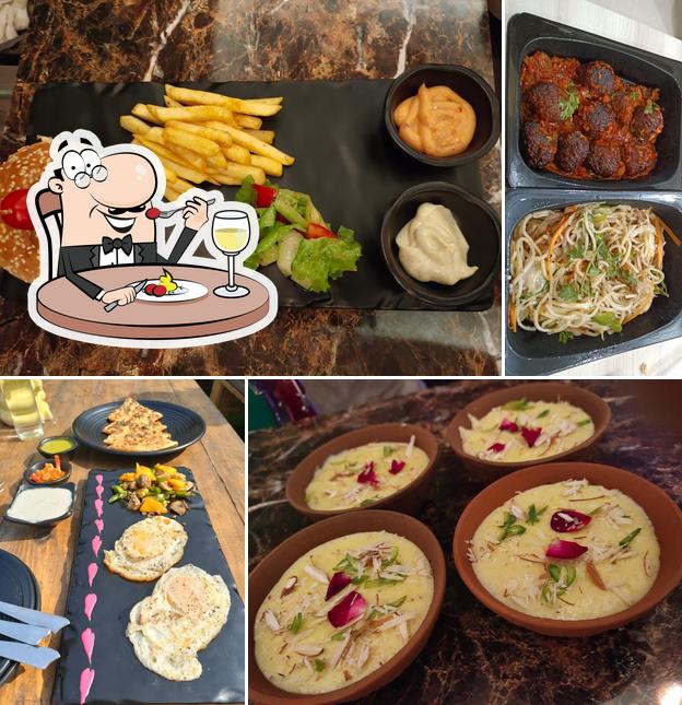 Delhi Belly Special Best Veg Restaurant Family Restaurant Restaurant