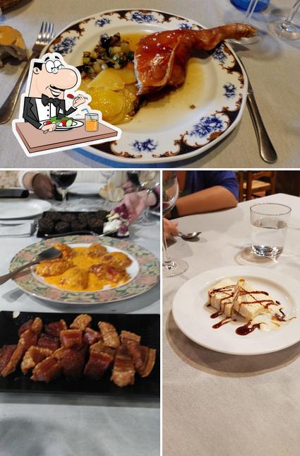 Food at Comidas Restaurante Los Templarios/ Posada del Medievo