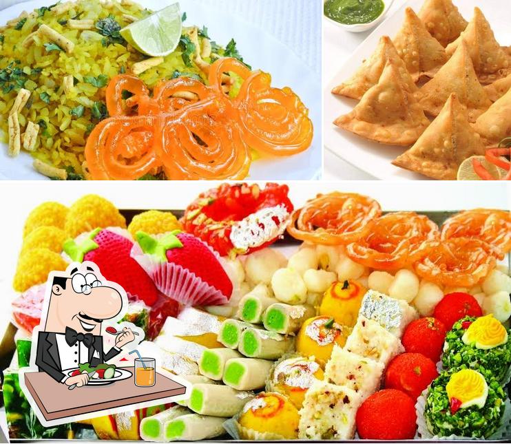 Food at SHREE GOVIND KACHORI AND MISTHAN BHANDAR