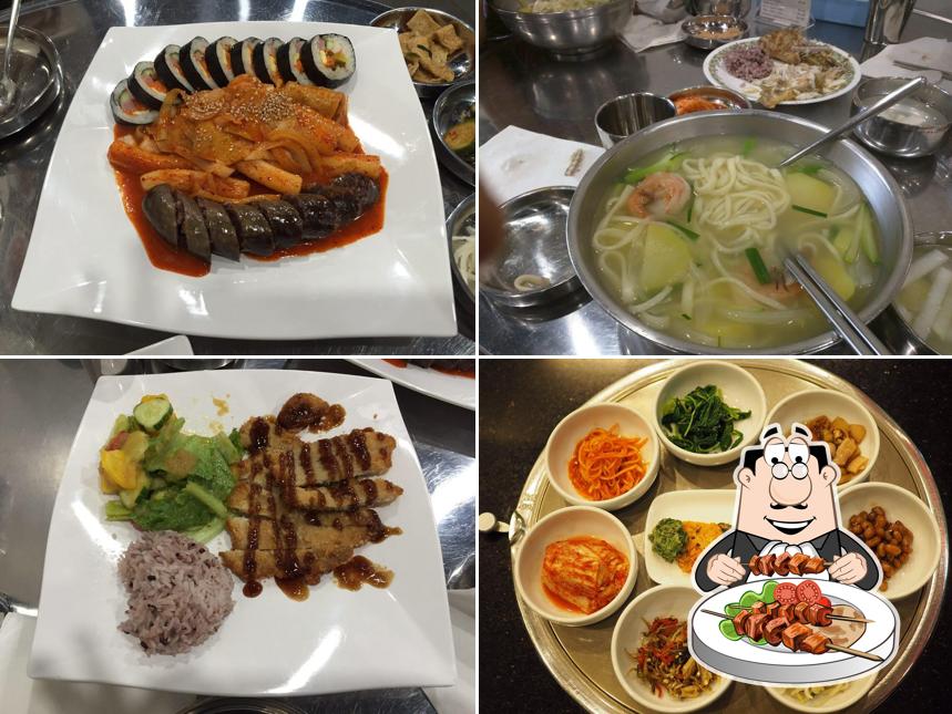 Korean Spoon in Glenview Restaurant menu and reviews