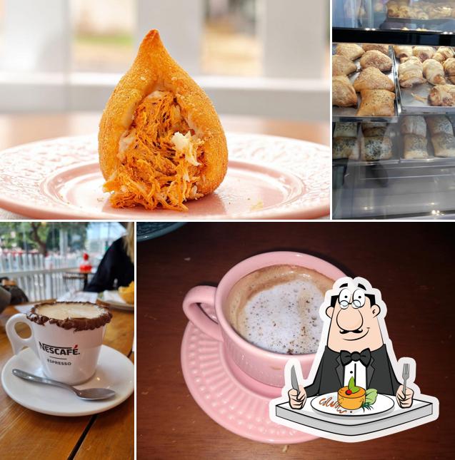 Comida em Doçurinha Doceria