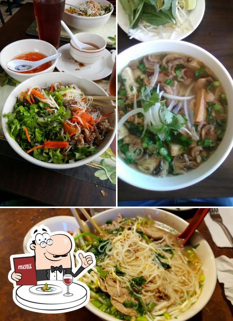 Food at Wizard Of Pho