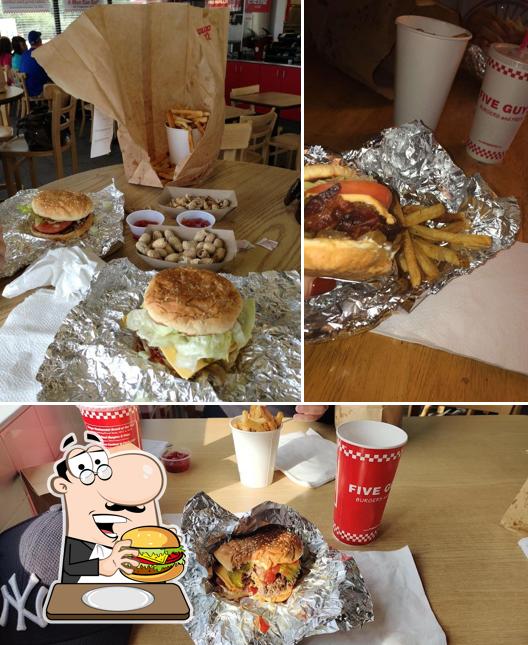 Five Guys, 4663 Airport Blvd in Mobile Restaurant menu and reviews