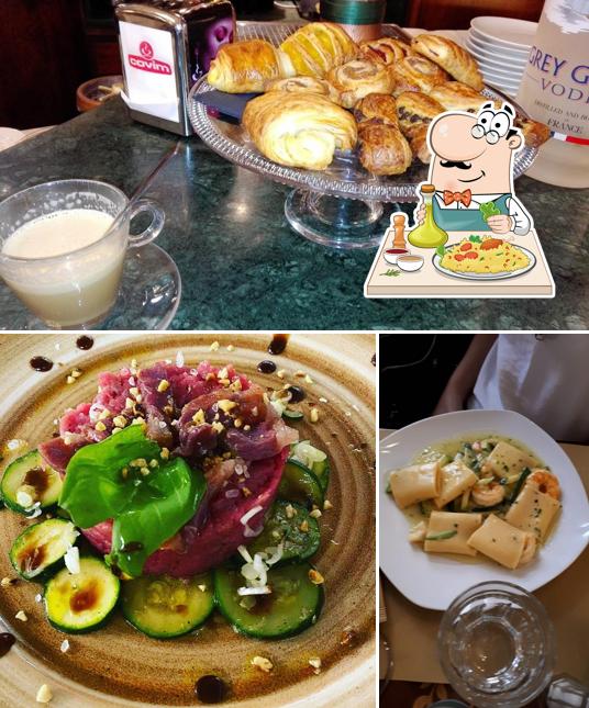 Platti al Bar Caffè Cavour