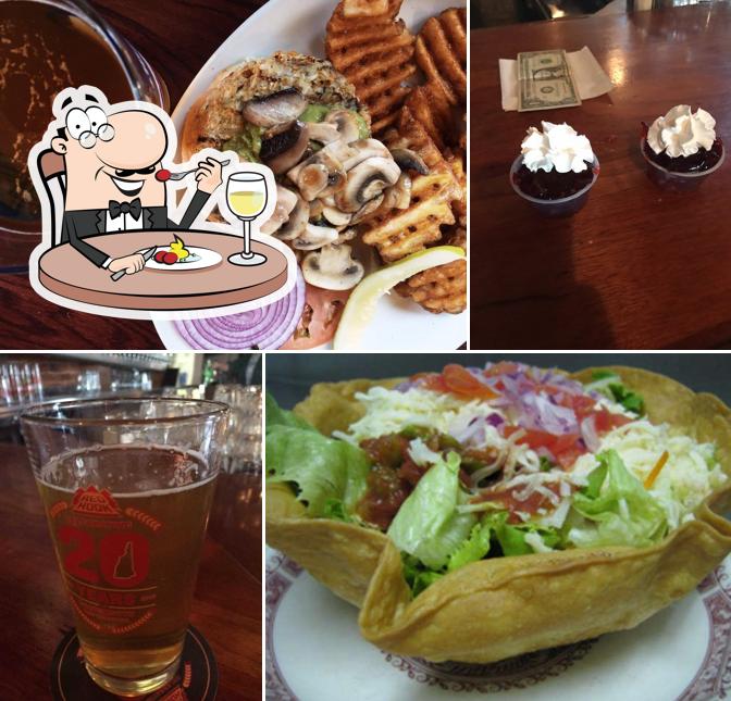 Rusty Hammer in Portsmouth Restaurant menu and reviews