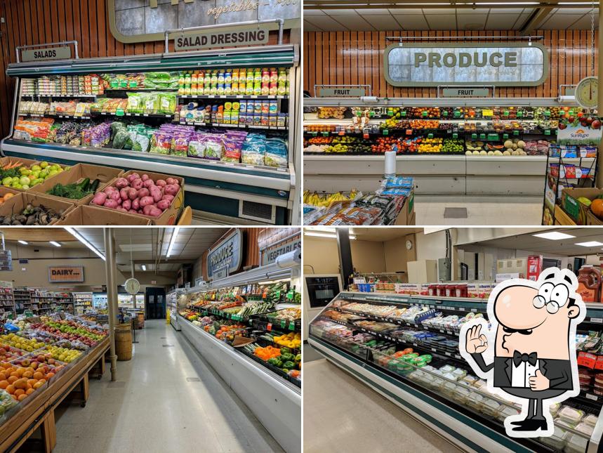 Voici une image de Portage Family Foods