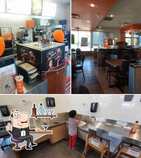 L'intérieur de A&W Canada