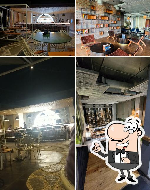Check out how Chaurahe Ke Paar - Cafe & Lounge looks inside